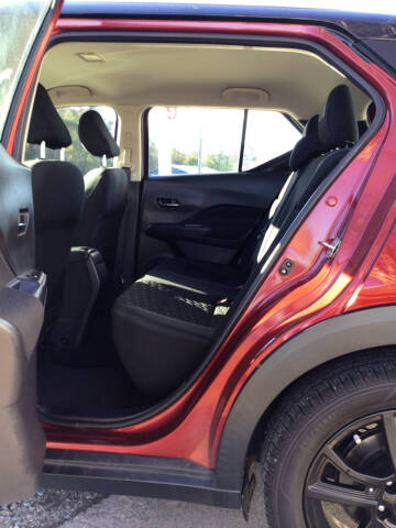 2021 Nissan Kicks SV