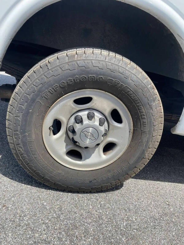 2019 Chevrolet Express 2500