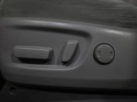 2020 Toyota Sienna LE 7-Passenger