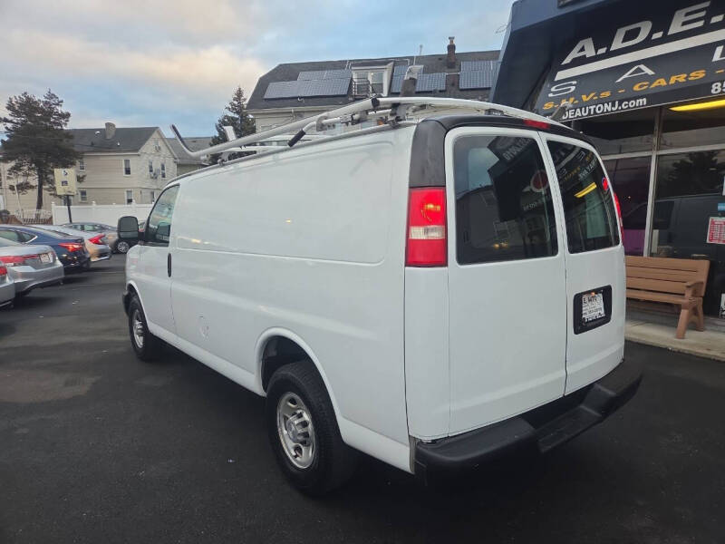 2018 Chevrolet Express 2500