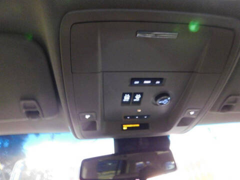 2017 GMC Yukon XL SLT