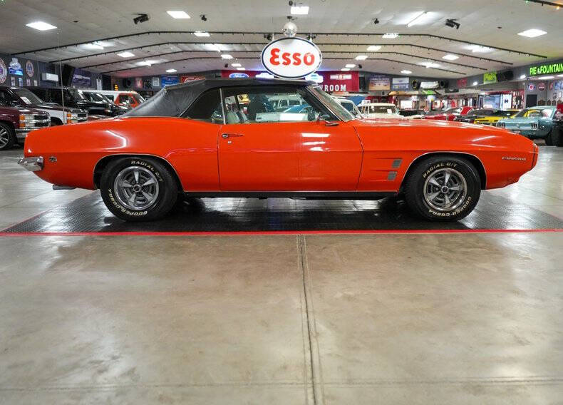 1969 Pontiac Firebird