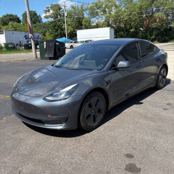 2021 Tesla Model 3 Standard Range Plus