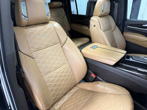 2021 Cadillac Escalade ESV Sport