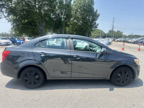 2014 Chevrolet Sonic LS Auto