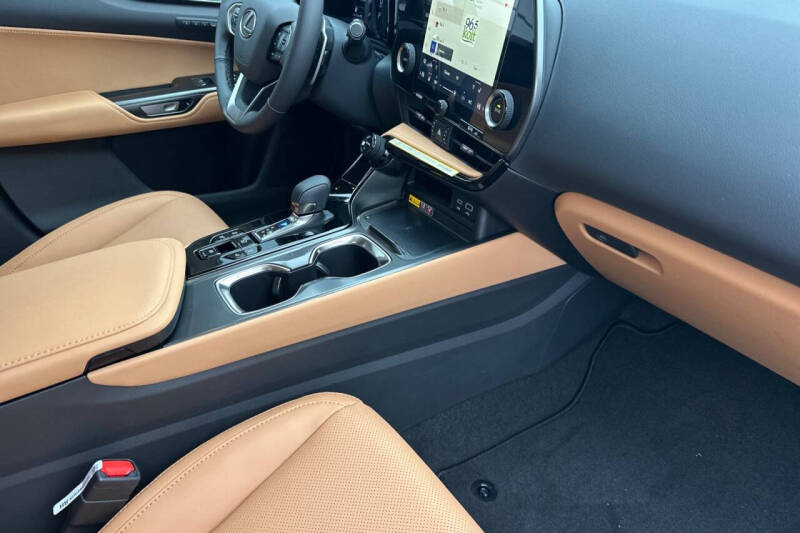 2026 Lexus NX 350 Premium