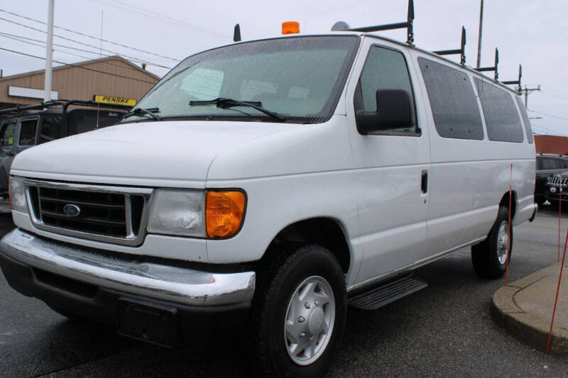 2003 Ford E-Series E-350 SD XL