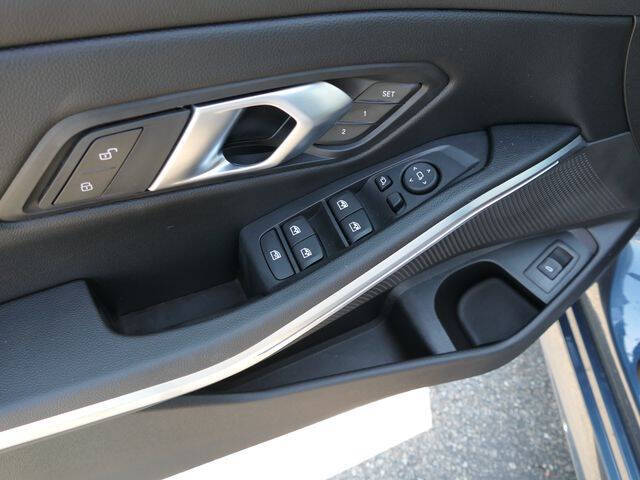 2026 BMW 3 Series 330i