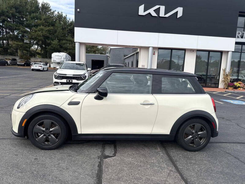 2022 MINI Hardtop 2 Door Oxford Edition