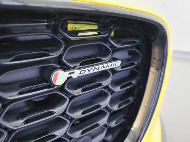 2021 Jaguar F-TYPE R-Dynamic