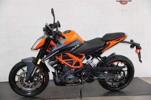 2023 KTM DUKE 390