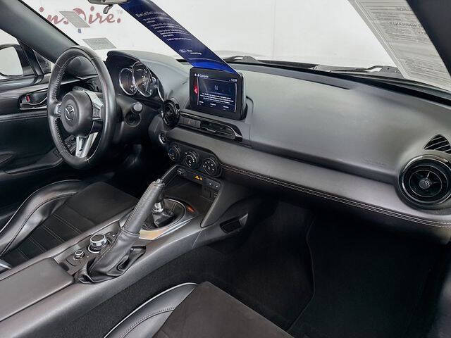 2021 Mazda MX-5 Miata RF Club