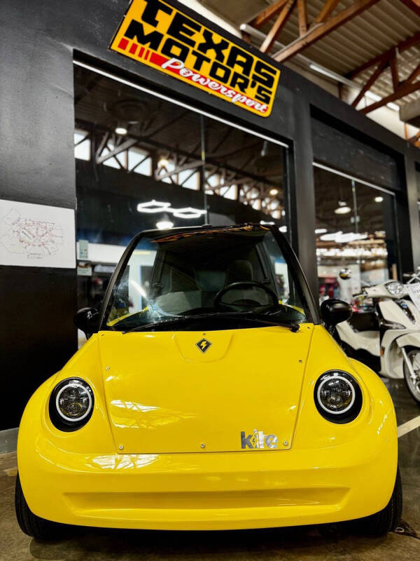 2024 KITE SHUTTLE EV TRIKE 55 MPH 90 MIL