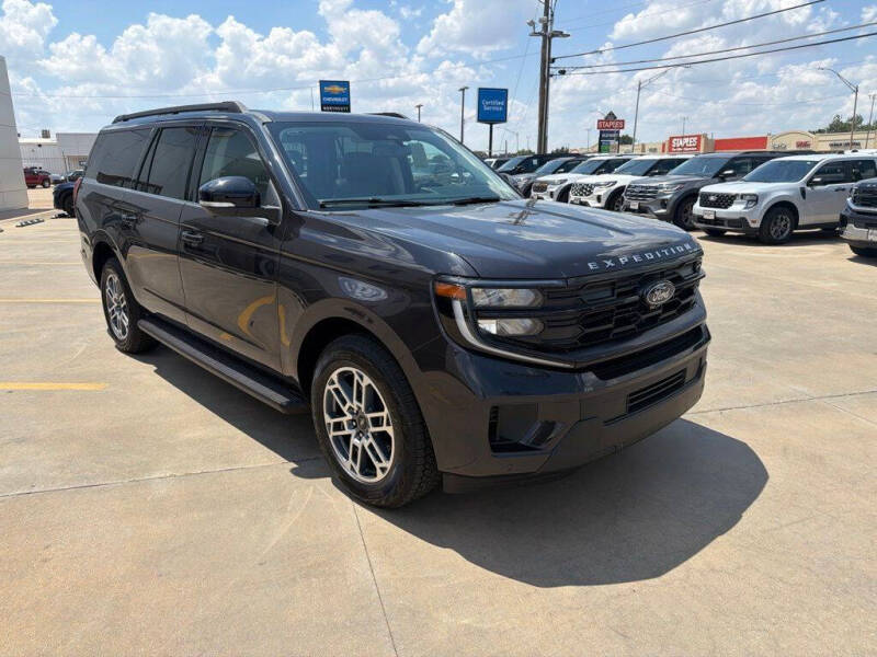 2026 Ford Expedition MAX Active