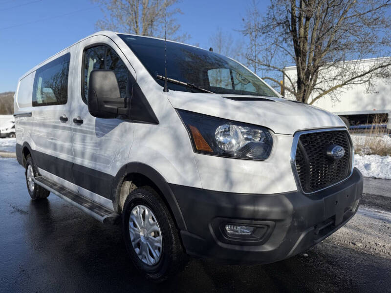 2024 Ford Transit Van Base's photo