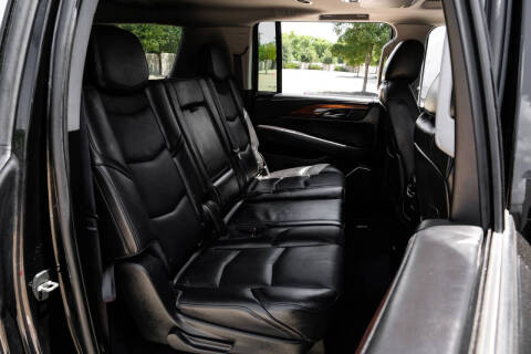 2016 Cadillac Escalade ESV Luxury Collection