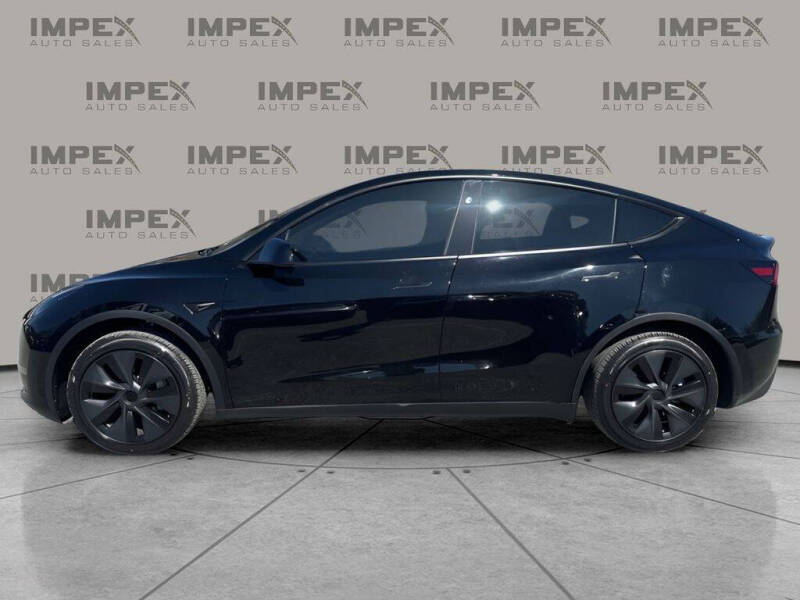 2025 Tesla Model Y Long Range