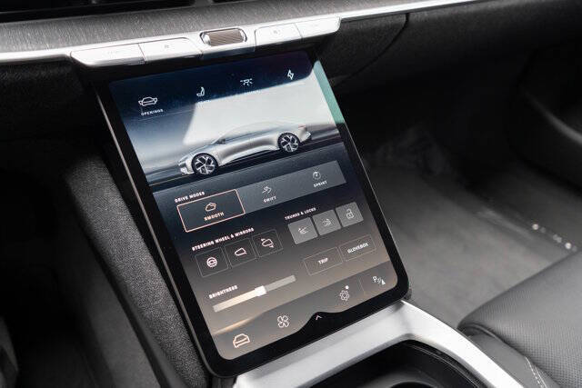 2024 Lucid Air 17