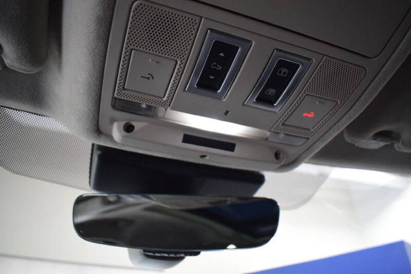 2019 Jaguar F-PACE 30t Prestige