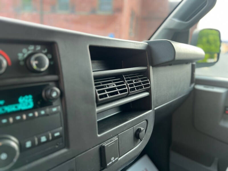 2018 Chevrolet Express 2500