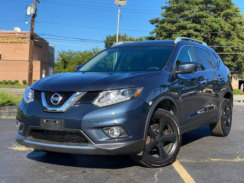 2016 Nissan Rogue for sale at MAGIC AUTO SALES in Little Ferry NJ