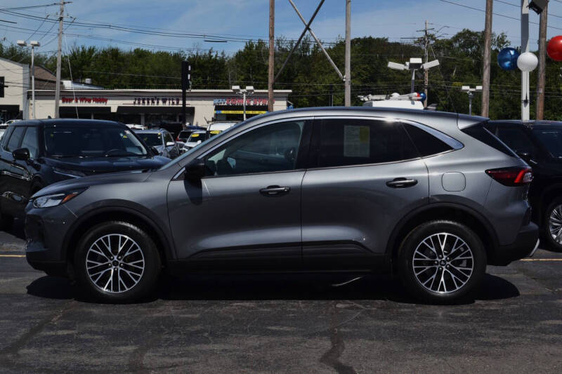 2023 Ford Escape Hybrid Active