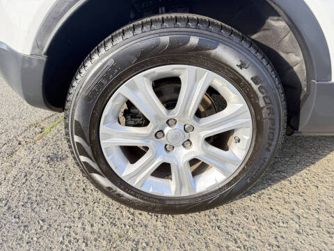 2019 Land Rover Range Rover Evoque SE Premium