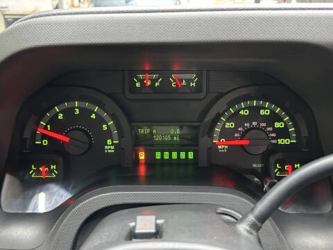 2013 Ford E-Series E-350 SD