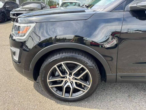2017 Ford Explorer Sport