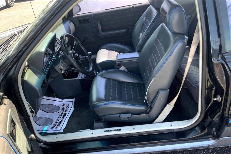 1987 Dodge Shadow