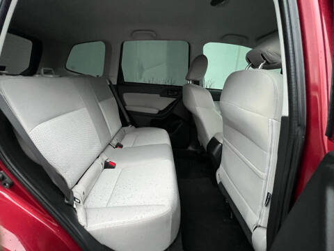 2015 Subaru Forester 2.5i