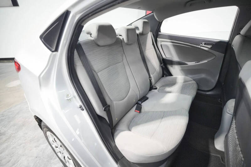 2015 Hyundai Accent GLS