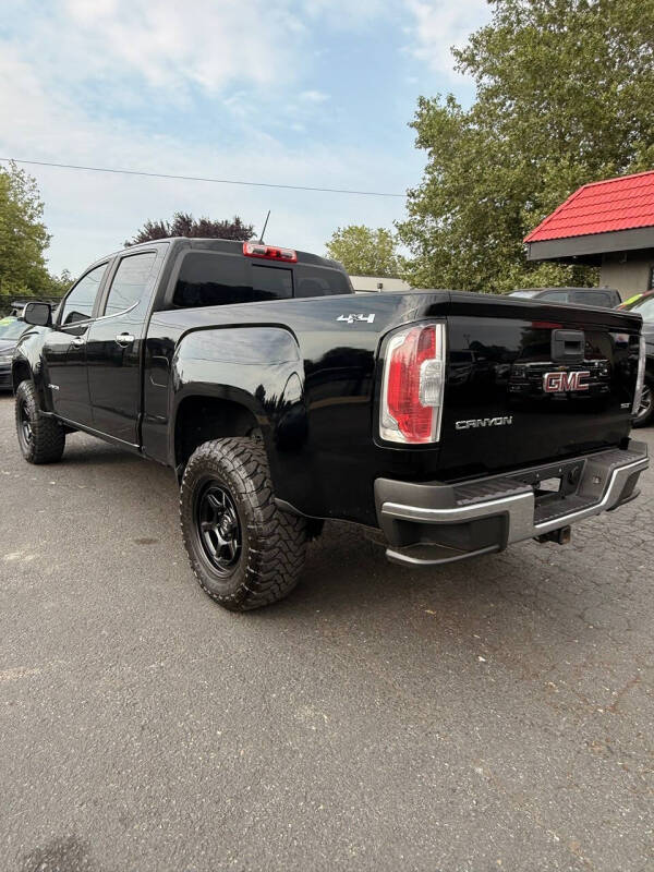 2018 GMC Canyon SLT