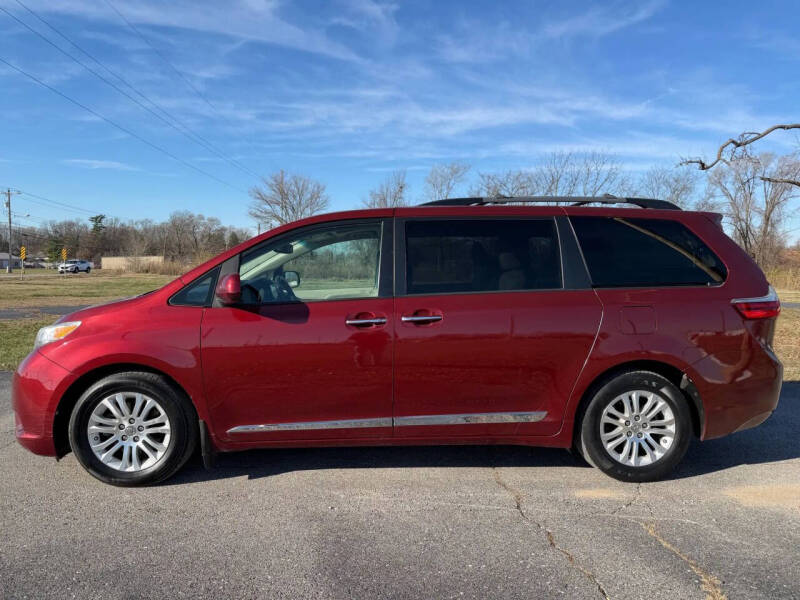 2016 Toyota Sienna