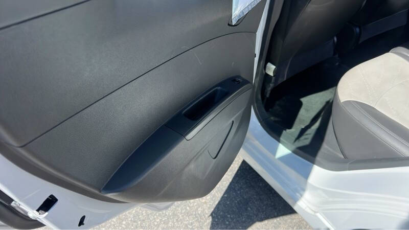 2015 Chevrolet Spark 2LT CVT