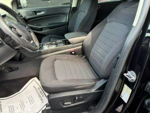 2020 Ford Edge SE