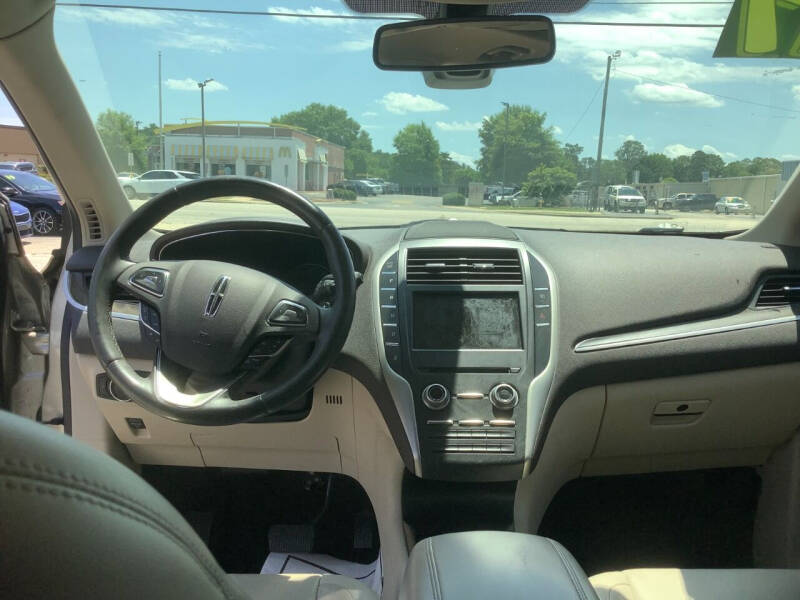 2017 Lincoln MKC Reserve