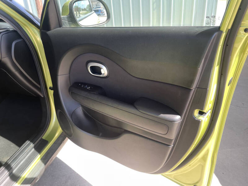 2018 Kia Soul +