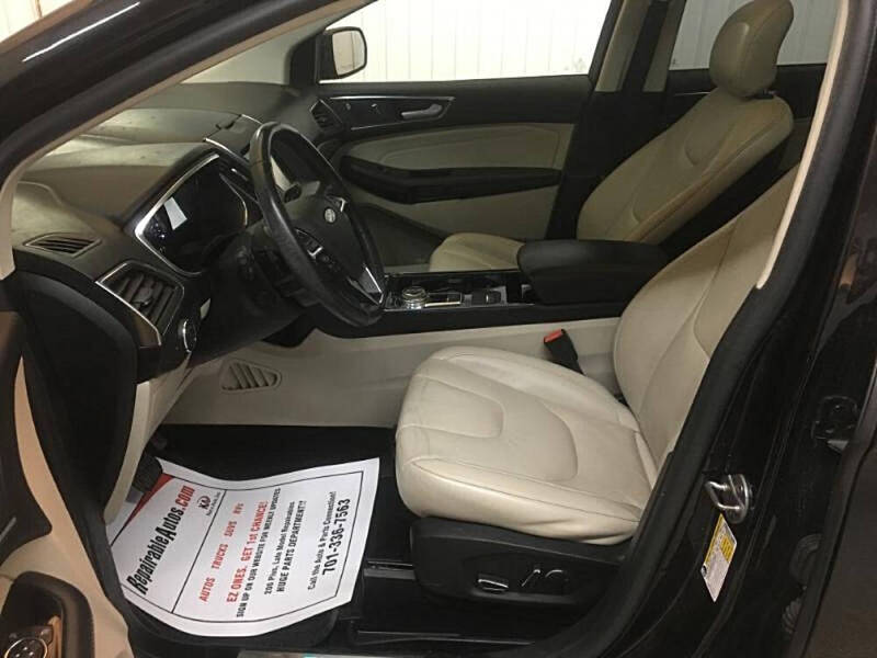 2019 Ford Edge Titanium