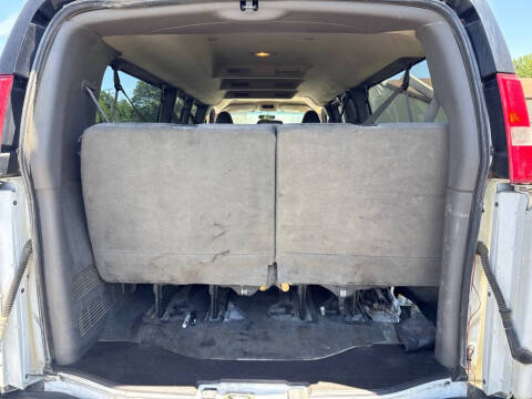 2017 Chevrolet Express LT 3500