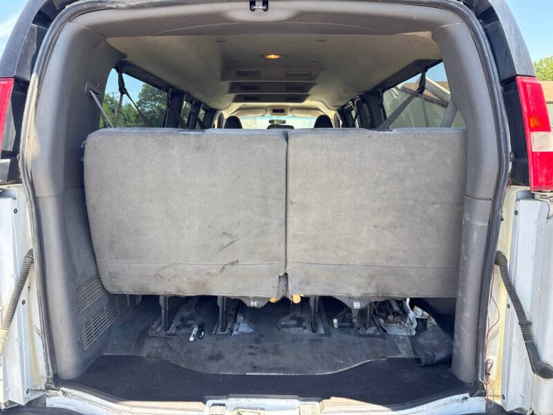 2017 Chevrolet Express LT 3500