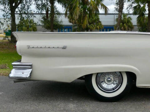 1957 Ford Fairlane
