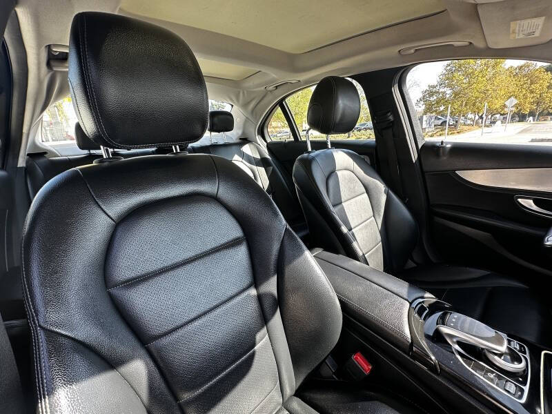 2016 Mercedes-Benz C-Class