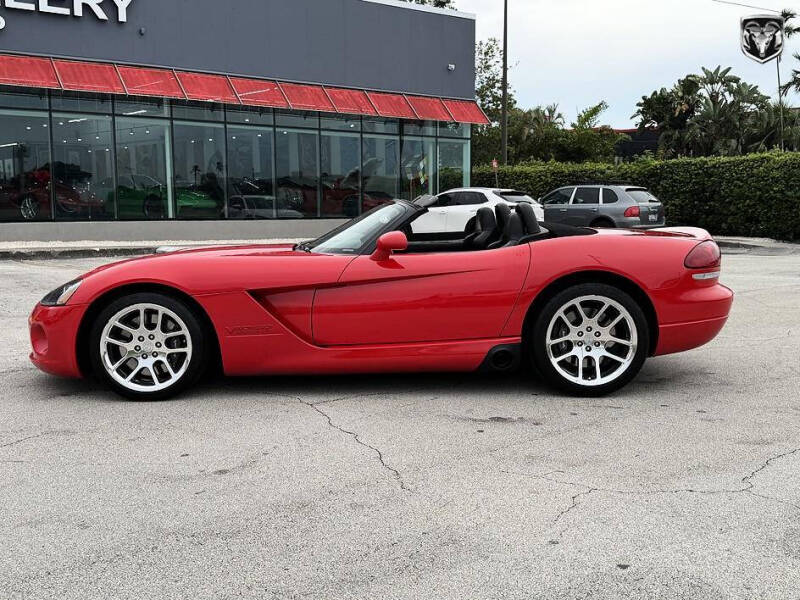 2003 Dodge Viper SRT-10