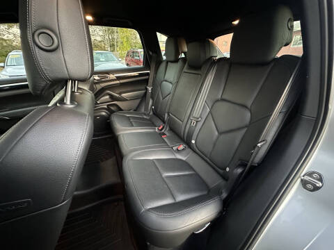 2012 Porsche Cayenne Tiptronic