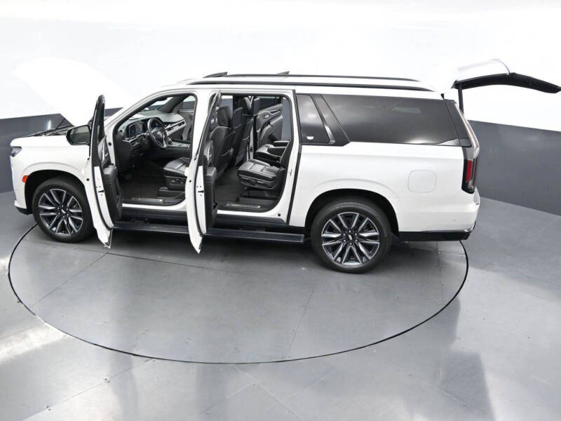 2021 Cadillac Escalade ESV Sport