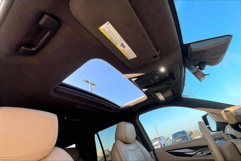 2020 Cadillac Escalade Platinum