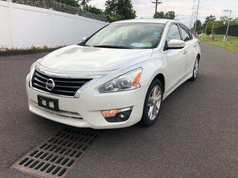 2015 Nissan Altima for sale at Michaels Used Cars Inc. in East Lansdowne PA