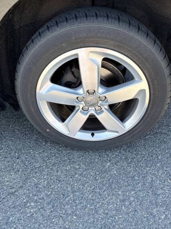 2012 Audi Q5 2.0T quattro Premium Plus