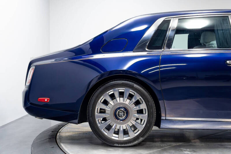 2021 Rolls-Royce Phantom
